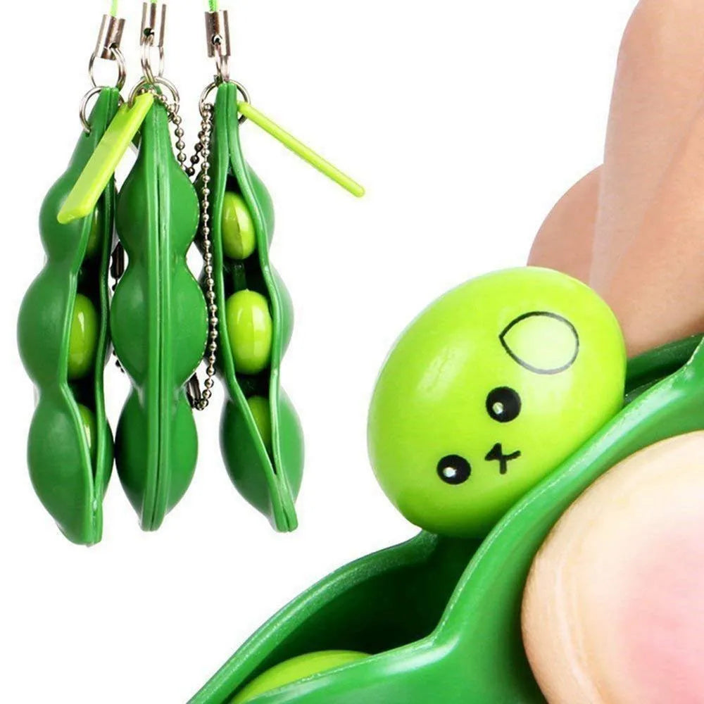 Squeeze Peas concentration / stress relief fidget keychain